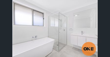 #4BEDROOM HOUSE #FAMILY HOME - Photo 4