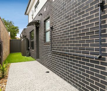 Unit 3/2 Pitches Street, Moonee Ponds. - Photo 1