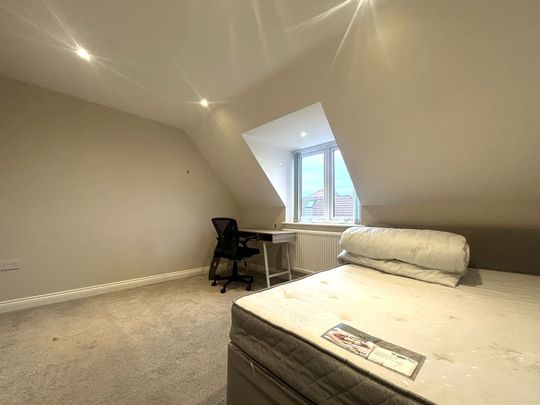 Park Avenue, York, New Earswick - Photo 1