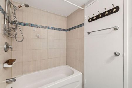 Appartement à louer - Gatineau (Hull) (Île de Hull) Appartement à louer - Gatineau (Hull) (Île de Hull) - Photo 4