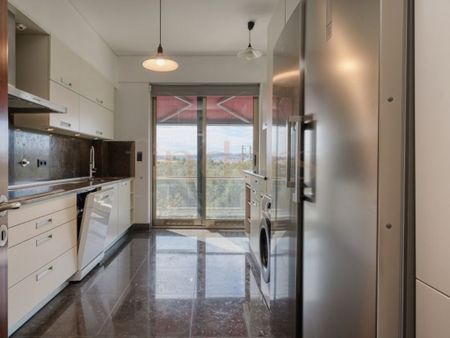 3 room luxury Apartment for rent in Lumiar, Lisbon - Photo 5