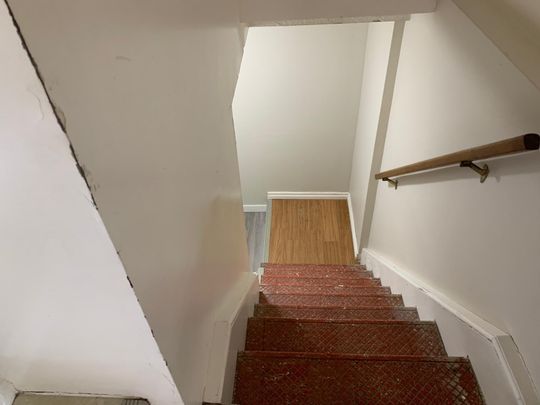 2 bedroom, 1 bathroom Basement in Waskasoo - Photo 1