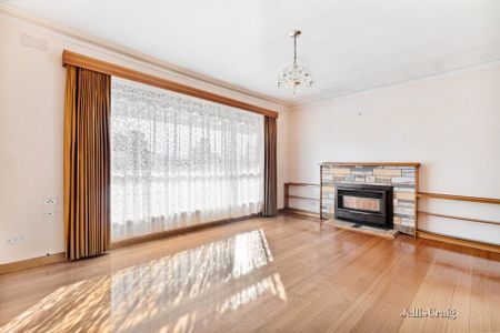 8 Wood Street, Soldiers Hill - Photo 2
