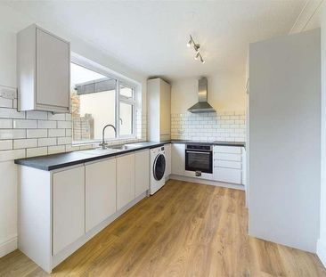 Cornwall Road, Ruislip, HA4 - Photo 1