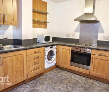 2 bedroom apartment to rent - Photo 2