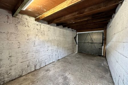 Newton Court - Photo 5