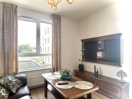 Pierwszy najemca / Parking / Dwie Sypialnie 83 m² - Zdjęcie 2