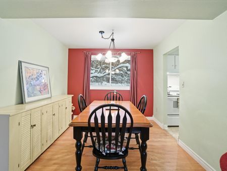 For Lease - 19 MEADOW PARK Drive, Huntsville, Ontario - Photo 3