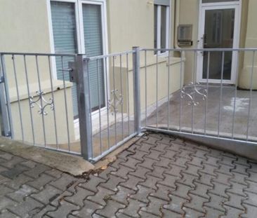 2,5 ZKB-Wohnung mit Terrasse und Gewölbebad zu vermieten - Foto 1