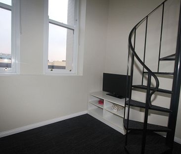 Renovated&comma; Fully Furnished Loft Studio for Two Person - Photo 3