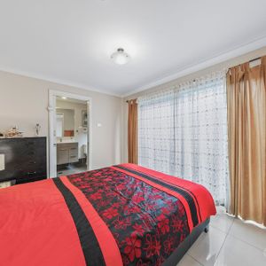 Charming 1-Bedroom Home in Family-Friendly Carnes Hill – $450 Per Week (Water Included) - Photo 2