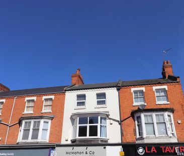 3 bedroom apartment to rent - Photo 2