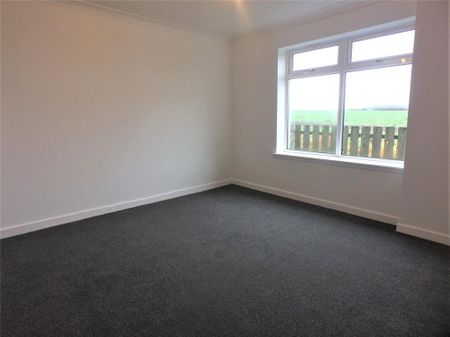 2 bedroom bungalow to rent - Photo 2