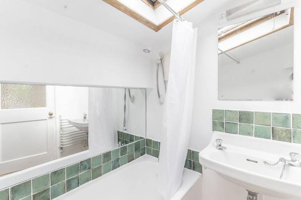 1 bedroom flat to rent - Photo 1