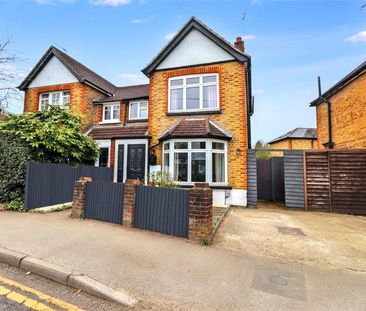 The Triangle, Woking, Surrey, GU21 - Photo 4