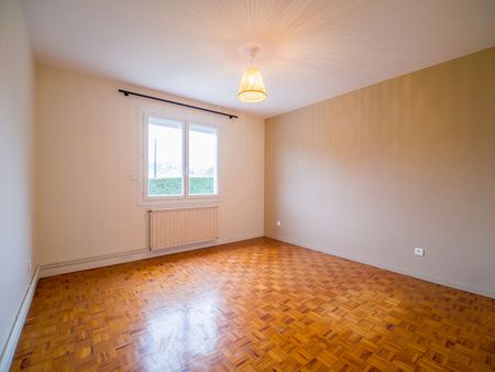 Location Maison 3 pièces 82m² - Photo 4