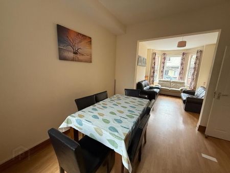 67 Dunluce Avenue, Lisburn Road, Belfast, BT9 7AW - Photo 3