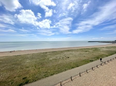 2 bedroom apartment to rent Ensenada Reef, East Sussex, Eastbourne, BN23 - Photo 4