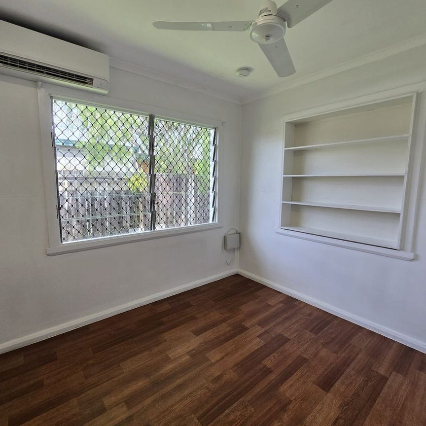 DUPLEX MINUTES FROM THE CITY - Photo 1