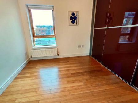 2 bedroom apartment to rent - Photo 5