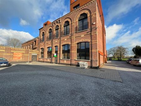 Appartement met 3 kamers en parking - Photo 4