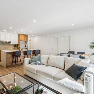 3 CH - 1 SDB - Huntingdon - $1,350 /mo - Photo 2