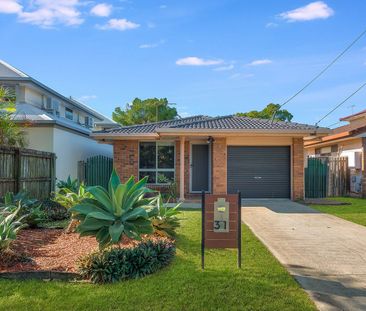 LOWSET HOME IN ASCOT - Photo 6