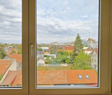 Apartament cu 3 camere de închiriat – Strada Sextil Pușcariu - Photo 1