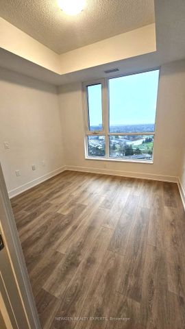 204 Burnhamthorpe Road E #1301 - Photo 3