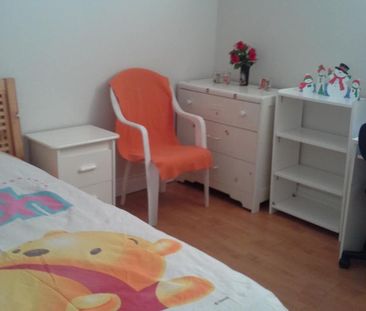 For Lease - 334 Chester Le Boulevard Unit# Main, Toronto, Ontario - Photo 4