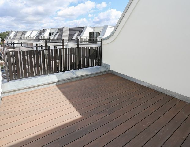 Leben über den Dächern - 2-Zimmer-Dachgeschosswohnung mit großzügiger Terrasse - Foto 1