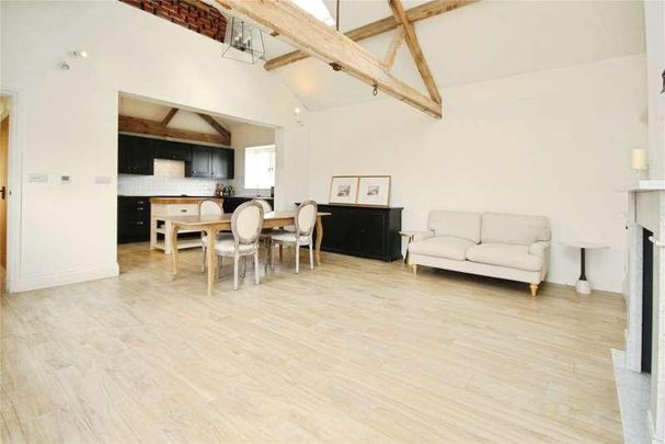 Lodge Farm, Old London Road, Woodham Walter, CM9 - Photo 1