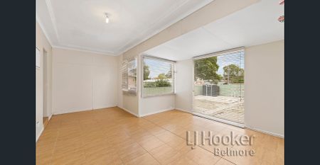 Freshly Painted Three Bedroom Home in Convenient Location! - Photo 4