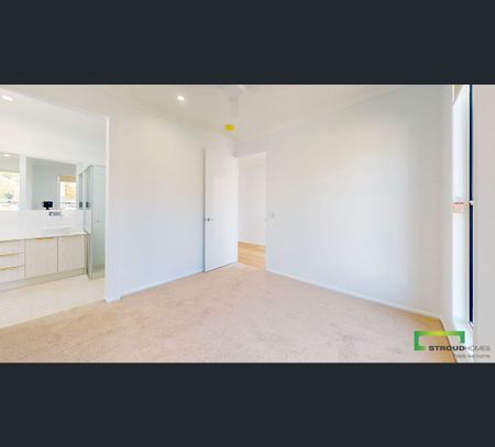 8 Warner Street, Wellington Point, Qld 4160 - Photo 4