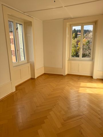 **À louer : Appartement 3 pièces au 3ème étage – Rue des Fleurs 24, La Chaux-de-Fonds** - Photo 3