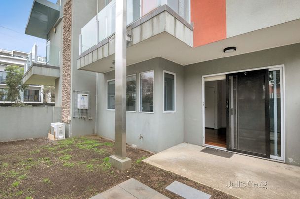 8/4a Duggan Street, Brunswick West - Photo 1
