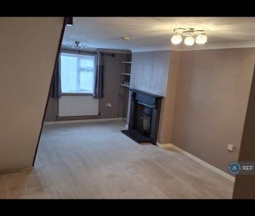 2 bedroom terraced house to rent - Photo 1