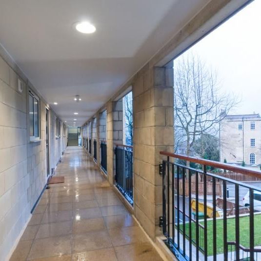 Lansdown Villas, Bath, Somerset, BA1 - Photo 1