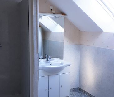 Location Maison 2 pièces 52m² - Photo 2