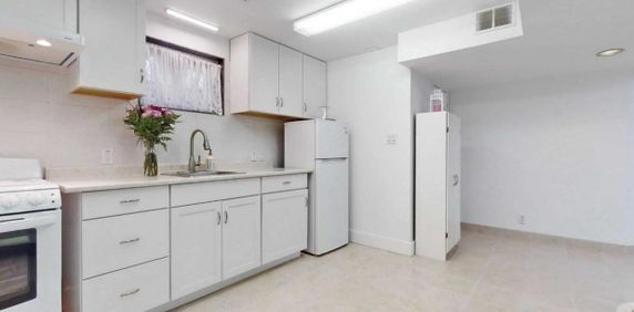 For Lease - 14 Gray Crescent Unit# Bmnt, Richmond Hill, Ontario - Photo 2
