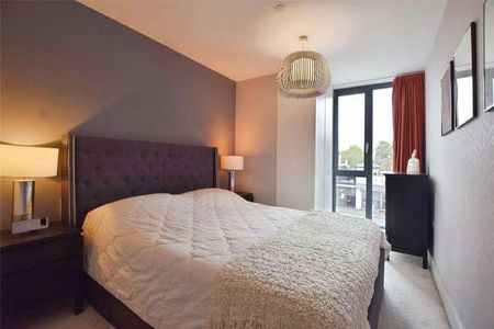 Fairfield Avenue, Staines-upon-thames, Surrey, TW18 - Photo 5