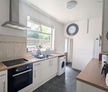 1 bedroom property to rent - Photo 3