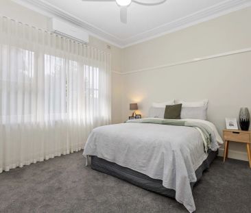 Elegant family living in prestigious East Bendigo locale. - Photo 4