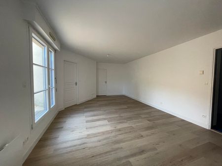 Location Appartement 2 pièces 50m² GRAVELINES 59820 - Photo 5