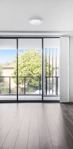 Modern 2 bedroom apartment - Photo 1