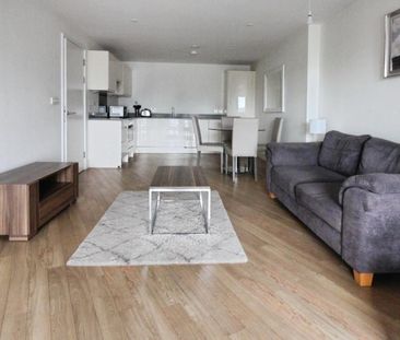 1 bedroom Flat To Let - Photo 1