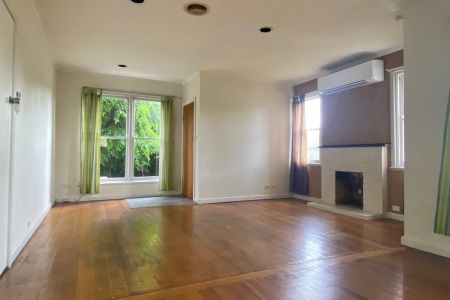 THIS PROPERTY FEATURES: - Photo 2