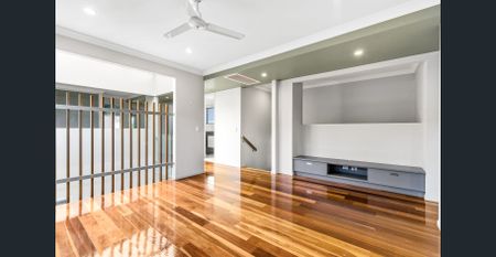 Beautiful Home in a Central Location - Photo 3