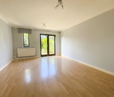 Copshall Close, CM18, Harlow - Photo 1