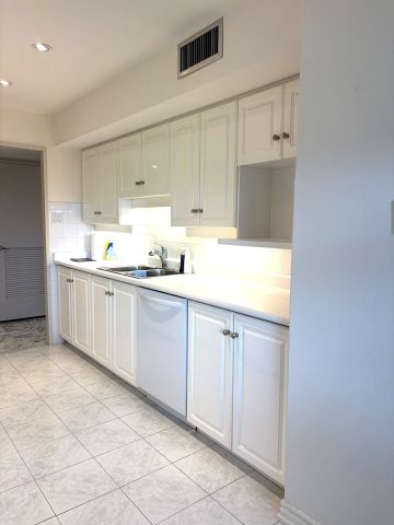 For Lease - 1300 Bloor Street Unit# 2501, Mississauga, Ontario - Photo 5